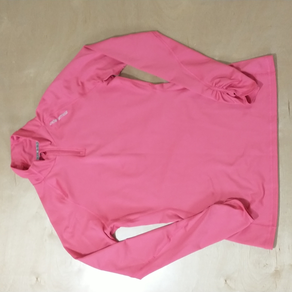 Under Armour top